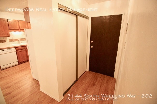 Building Photo - 3144 S Wheeling Way