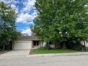 Building Photo - 3894 Bosque Ct