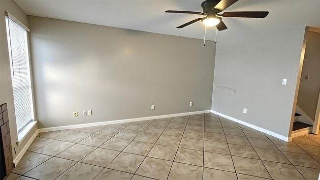 Photo - 6633 W AIRPORT Blvd Unit 1405 Apartment