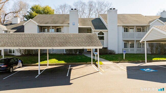 Foto del edificio - 82 Crown Knoll Ct