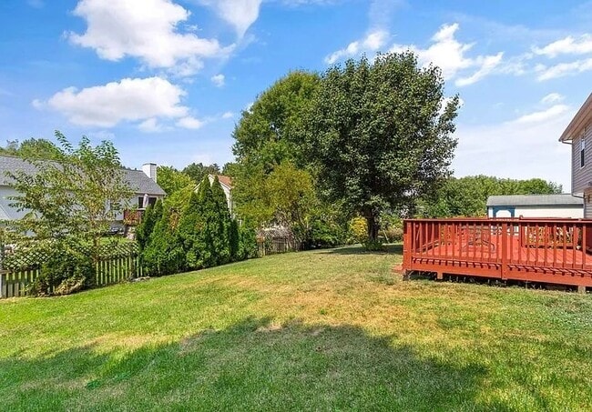Foto del edificio - 5764 Ralston Ct