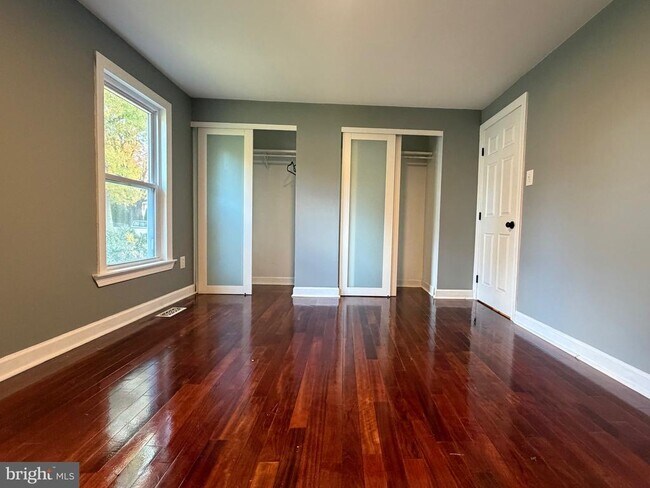 Foto del edificio - 12311 Sturdee Dr