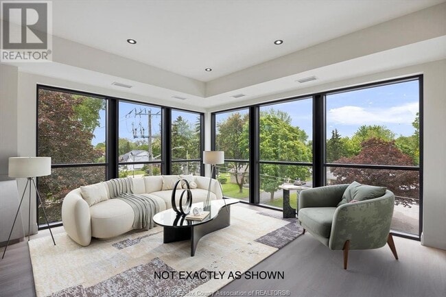 Photo du bâtiment - 1630 Sprucewood Ave