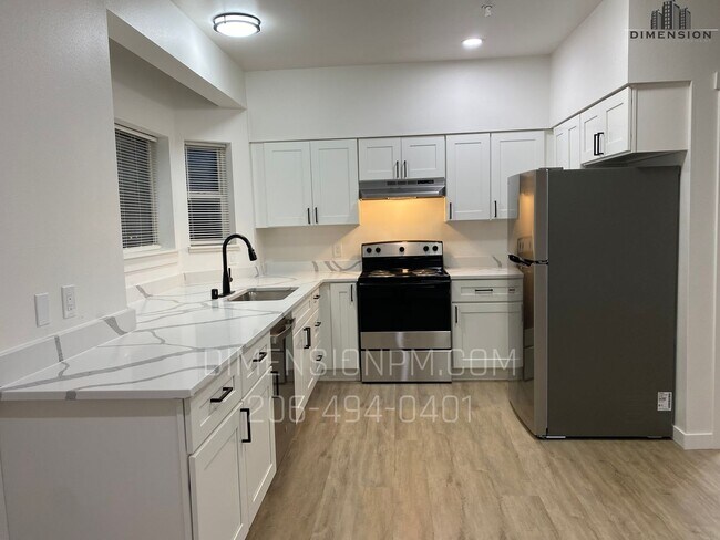 Interior Photo - Heart of Renton! Amazing 4 bed, 3.5 bath Renton townhome in a desirable location! Easy self showi...