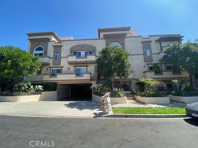 Foto principal - 1710 Granville Ave