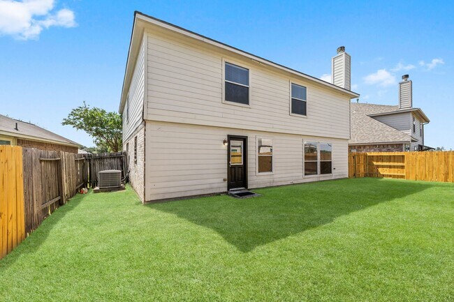 Foto del edificio - 8338 Loetsch Ridge Way