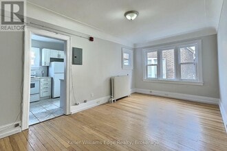 Building Photo - 8 Tisdale St S