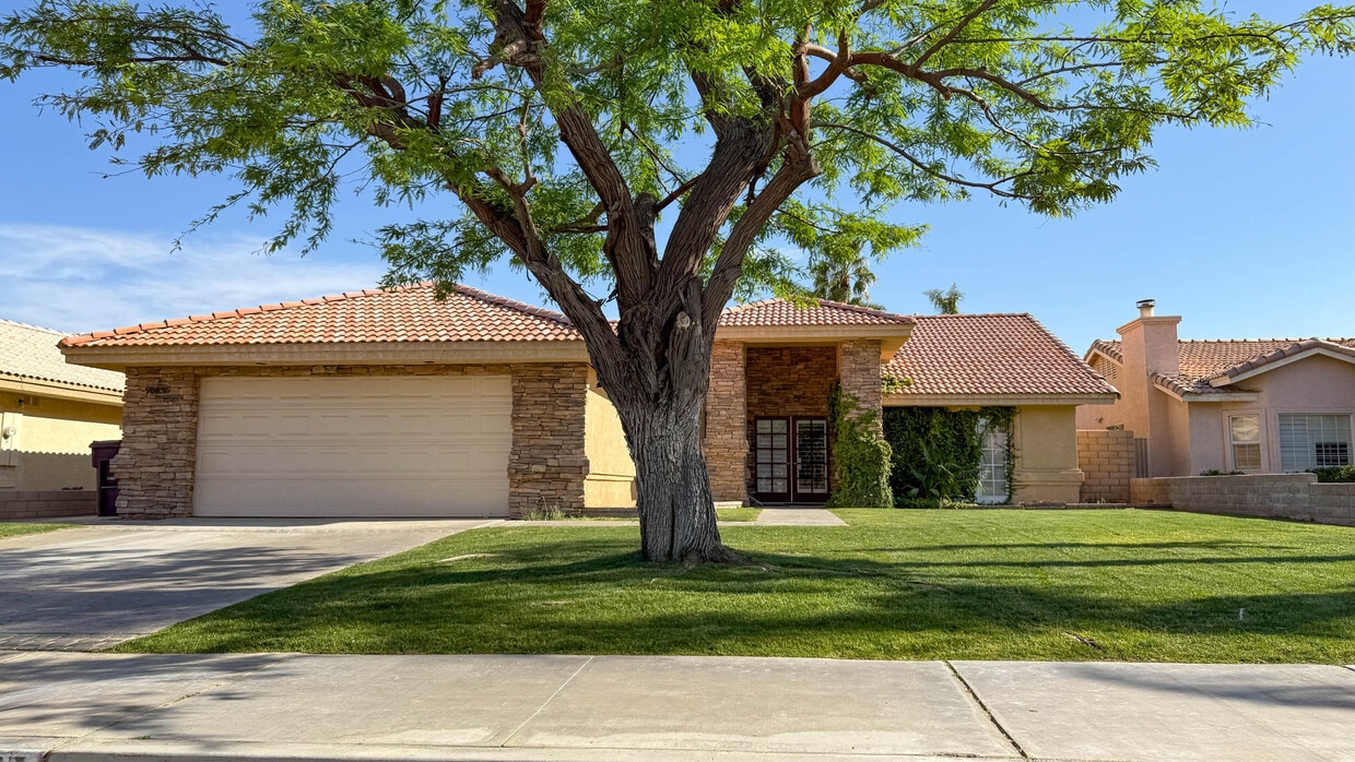 Foto principal - 78835 Lowe Dr
