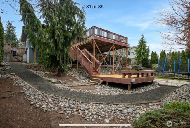 Building Photo - 1626 Huson Dr
