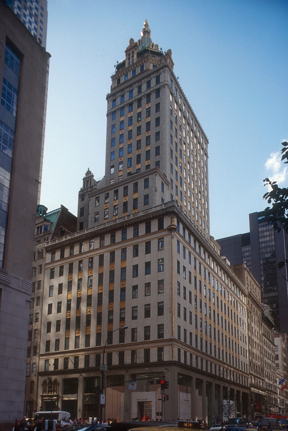 Primary Photo - The Crown Building