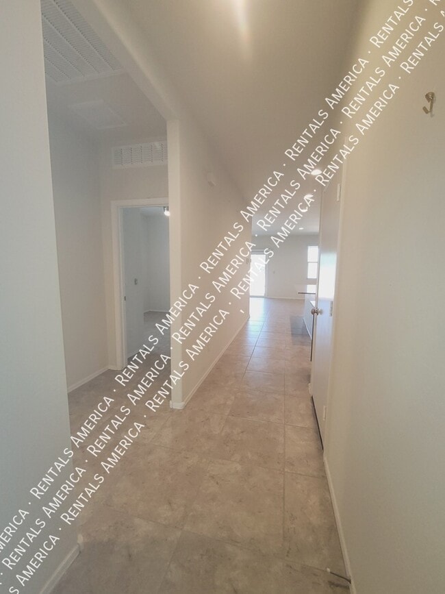 Building Photo - 36272 W Picasso St