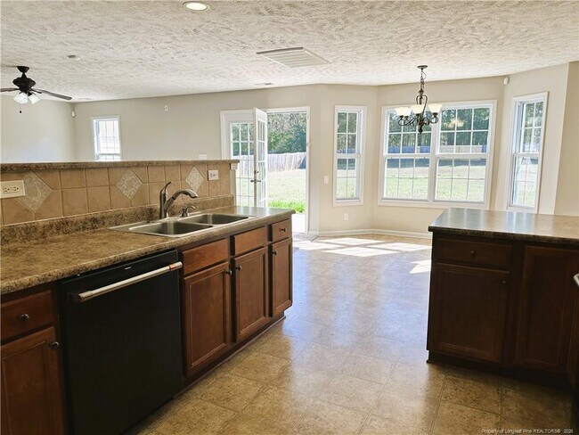 Building Photo - 345 Belmont Dr