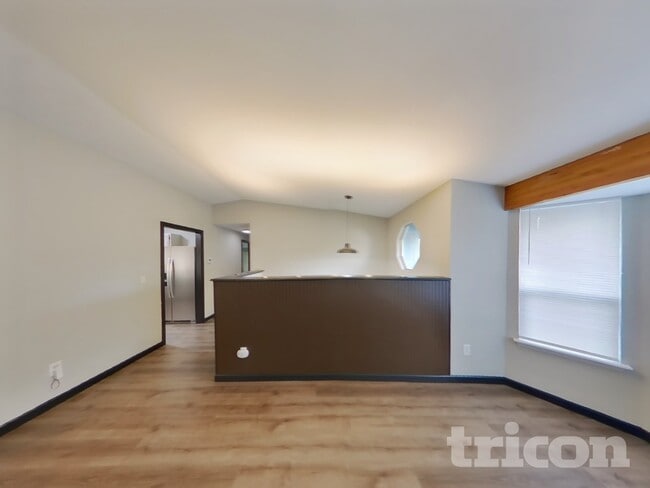 Building Photo - 1403 Cedar Ridge Ct