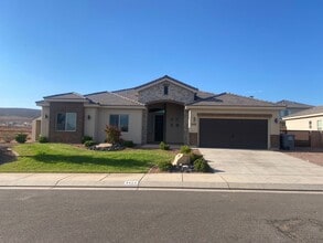 Building Photo - 3416 E 2890 S