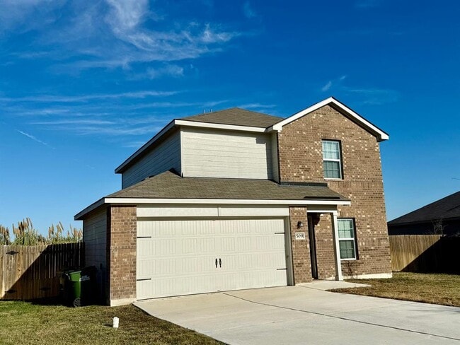 Building Photo - 509 Riverdale Dr