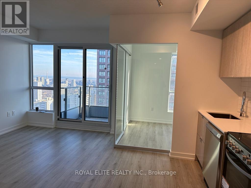 Photo principale - 395-3395 Bloor St E