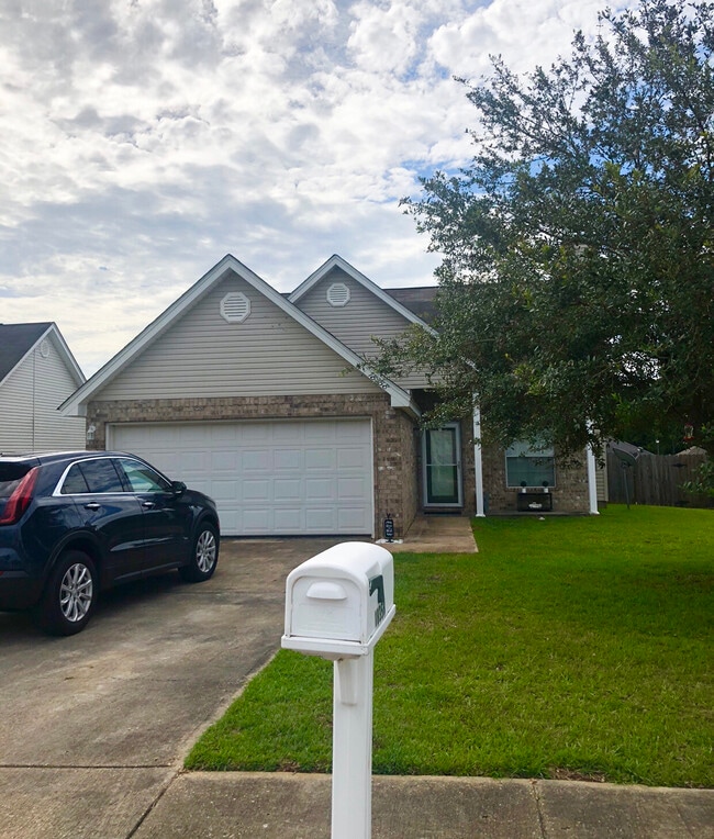 Building Photo - 18358 Tara Brooke Dr