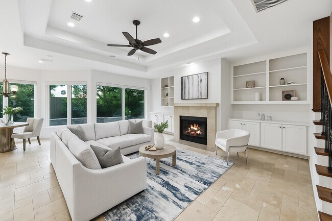 Building Photo - 910 Peachwood Bend Dr