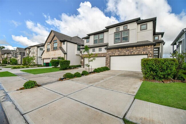 Building Photo - 1563 Rustling Creek Dr
