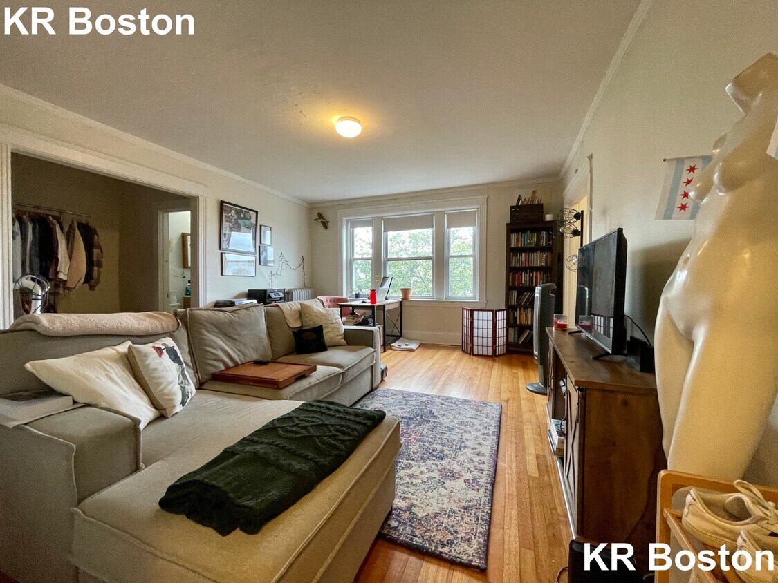 Primary Photo - 96 Washington St
