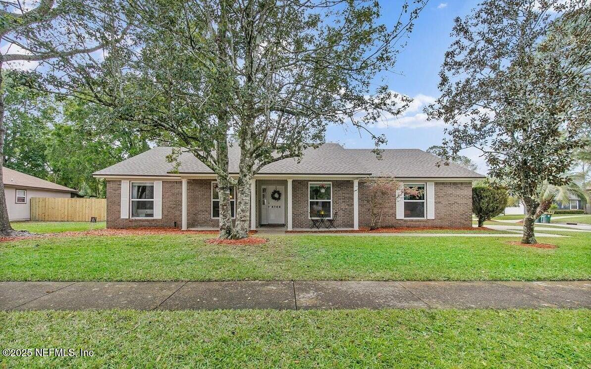 Primary Photo - 4766 Dovetail Dr