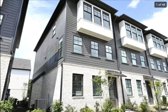 Foto principal - 6574 Beacon Dr