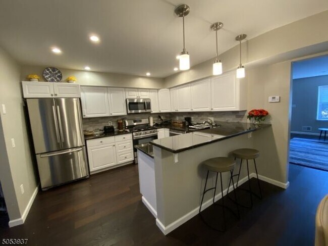 Foto del edificio - 23 Burnham Ct