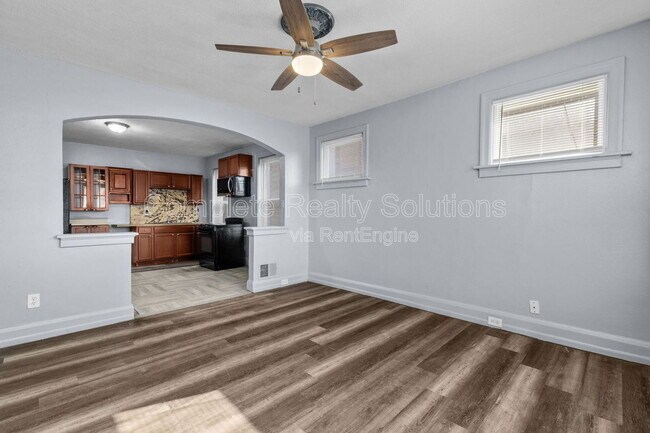 Foto del edificio - 3530 Oregon Ave