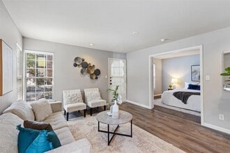 Building Photo - 7685 Northcross Dr