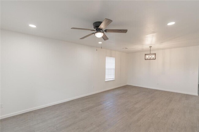 Foto del edificio - Brand New Duplex in Newcastle-Close to Casino