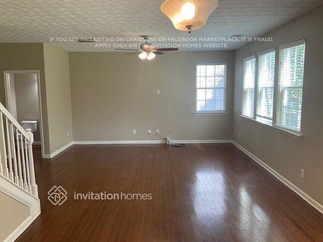 Foto del edificio - 3280 Sable Trl