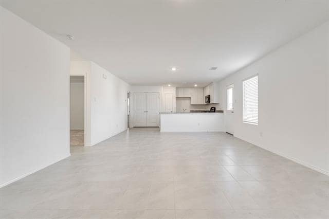 Building Photo - 8721 Whistling Duck Dr