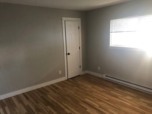 Foto del edificio - 2246 Maple St