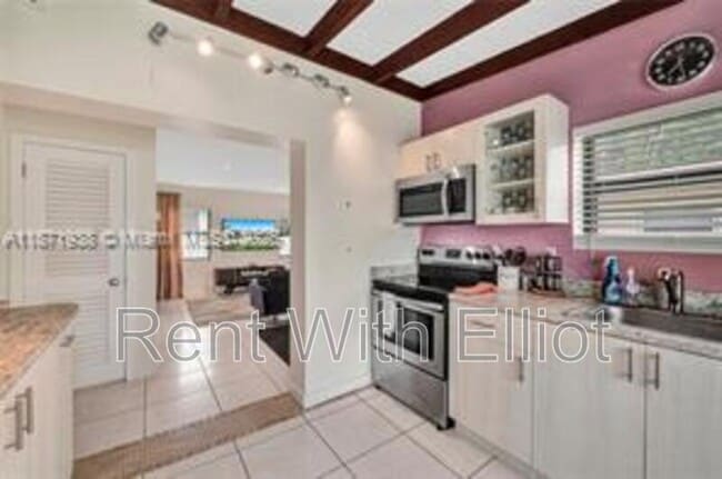 Photo - 1704 Rodman St Apartment