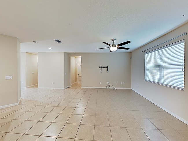 Building Photo - 2904 Boating Boulevard