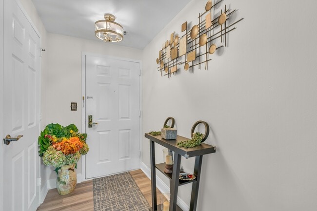 Photo - 100 Old Palisade Rd Apartment