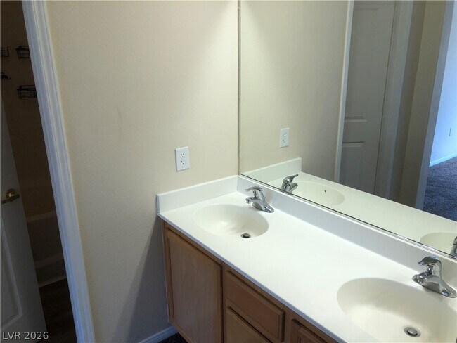 Building Photo - 10220 Delray Beach Ave