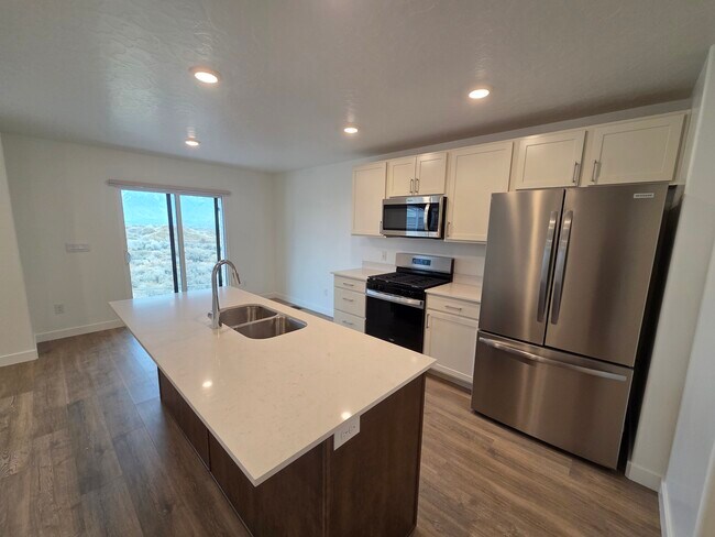 Foto del edificio - 4426 North St