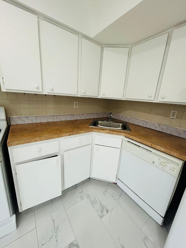 Foto del edificio - Townhouse home