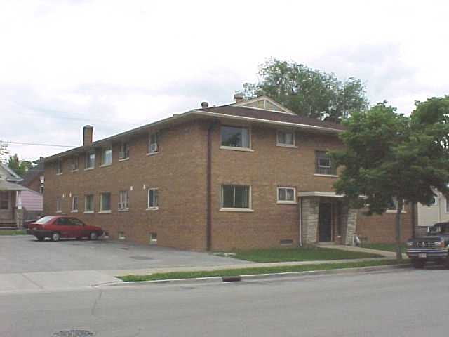 Building Photo - 1446 S 81st St