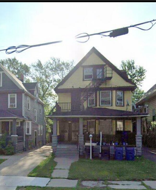 Building Photo - 1123 Parkwood Dr
