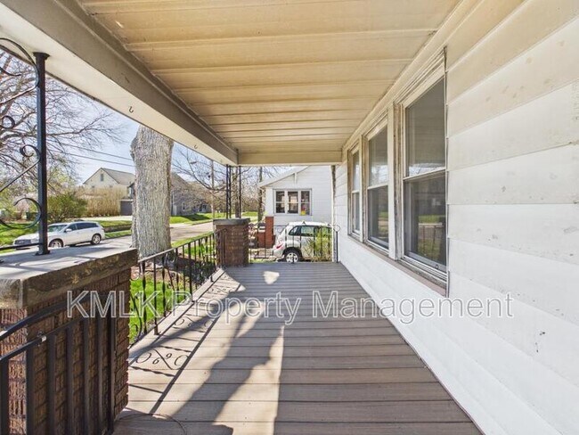 Foto del edificio - 429 Lovisa St