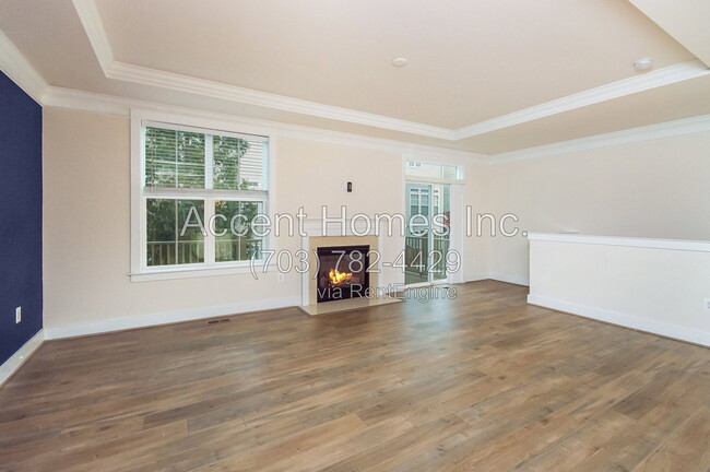 Building Photo - 4734 Earl Flanagan Way