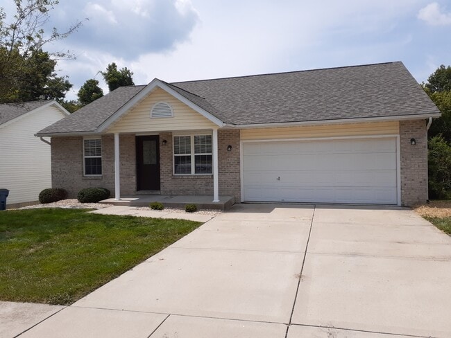 Building Photo - 632 High School St Building Photo - 632 High School St