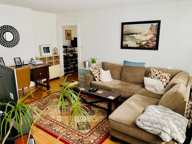 Foto del edificio - 11 Gorham St