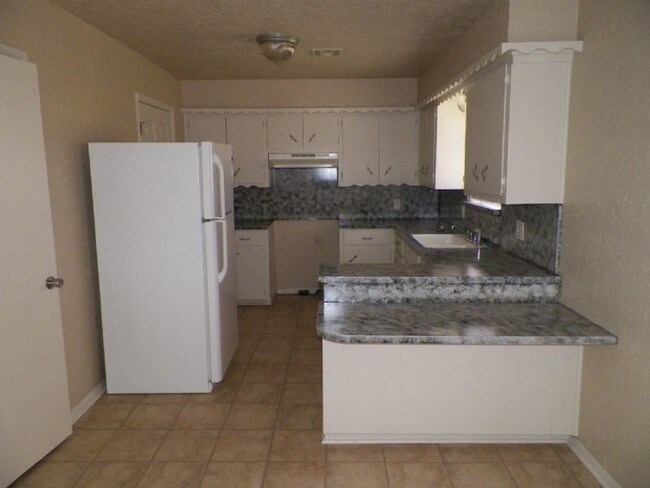 Foto del edificio - 1717 NW 49th St