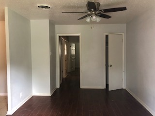Building Photo - 830 W Texas St