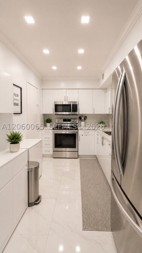 Building Photo - 2501 S Ocean Dr