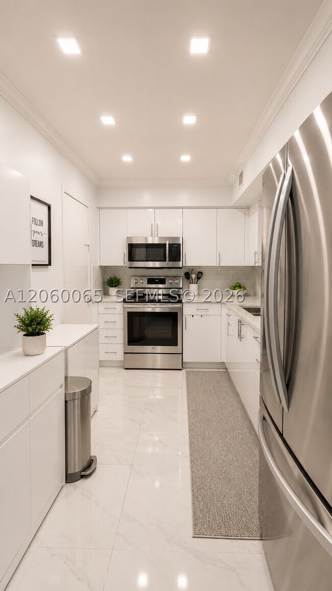 Foto del edificio - 2501 S Ocean Dr