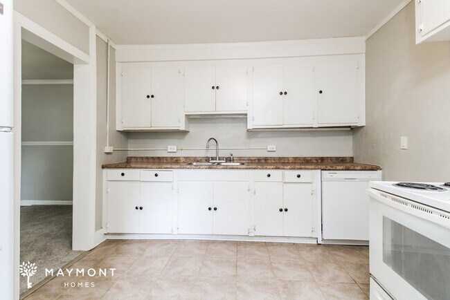 Foto del edificio - 229 Dogwood Ave